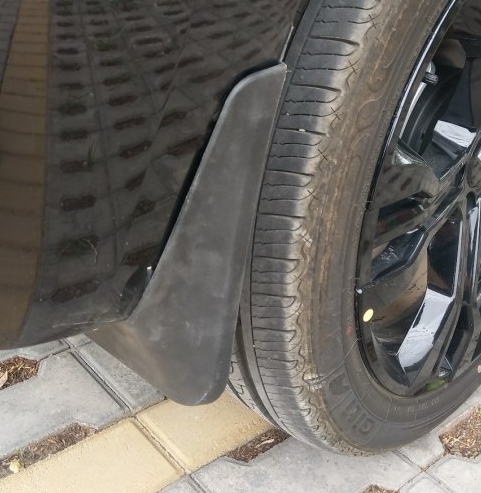 根据驾驶环境来选择是否加装汽车挡泥板